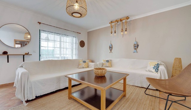 Excellent family home just a few meters from the beach.