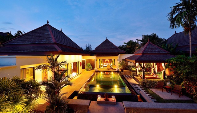 Fabulous Villa, private pool & garden, excellent service, Surin & Bangtao Beach