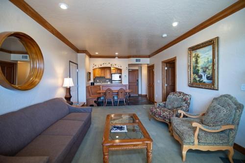 Family-Friendly 2B2B Zermatt Villa Near Park City & Sundance Ski Resorts - 7173 in Midway