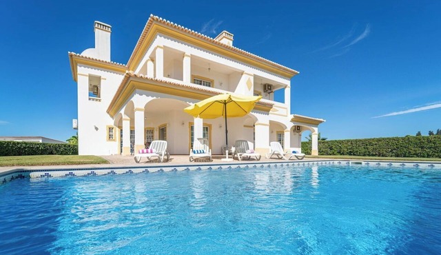 Filomena Golf Paradise