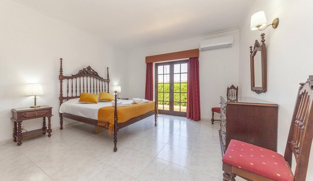 G - Bedroom 2 in Vila Ceu