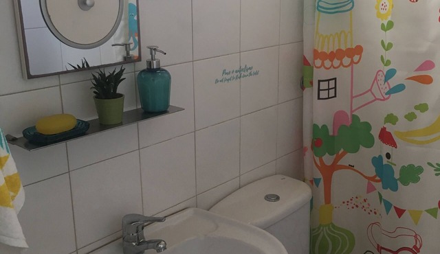Get Lost In Milfontes Hostel