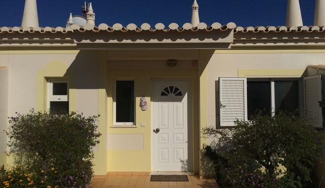 Gorgeous house in Western Algarve. Free last week of June