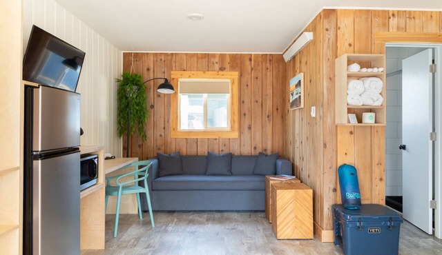 Gravity Haus Westport in Westport