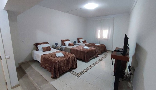 Guest House Alojamento Santa Catarina Suite 4