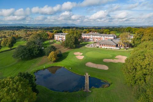 Hilton Puckrup Hall Hotel & Golf Club, Tewkesbury in Gloucester