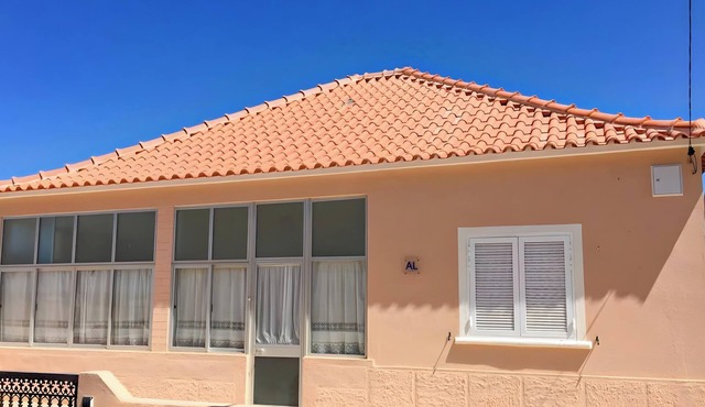 Holiday Home 'Encanto' with Private Terrace and Wi-Fi
