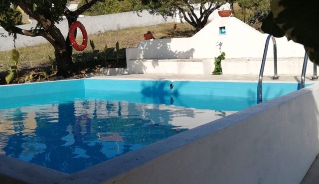 Holiday Home 'Quinta do Carvalheiro' with Mountain View, Private Pool and Wi-Fi in Sobral de Monte Agraço
