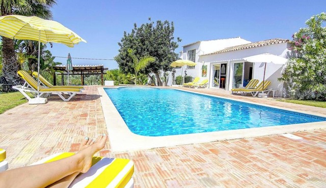 Homerez - Villa in Loulé + sea view