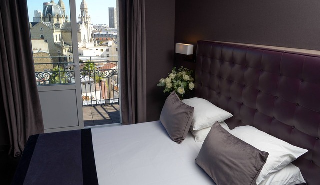Hotel Saint Charles Paris in Paris