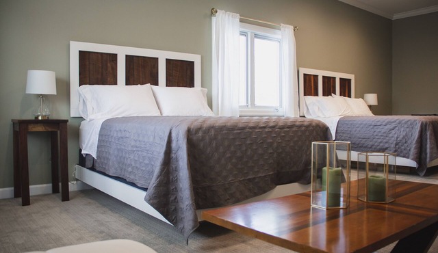 Huge double queen suite and bath in the luxurious Respite Bed and Breakfast! in Paducah