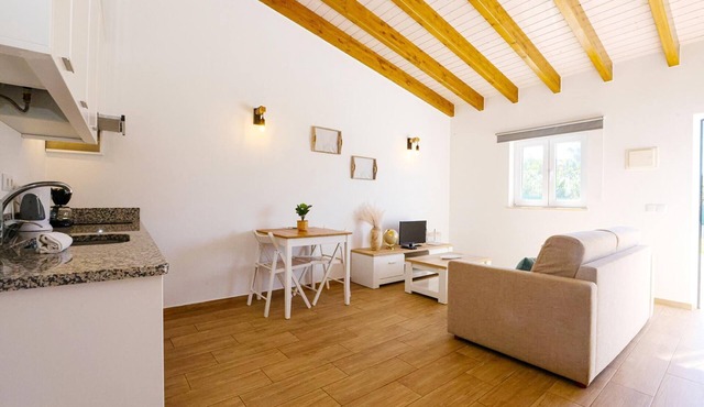 I - Apartment 1 in St. Johns Countryside Getaway
