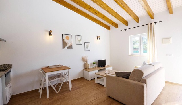 I - Apartment 2 in St. Johns Countryside Getaway