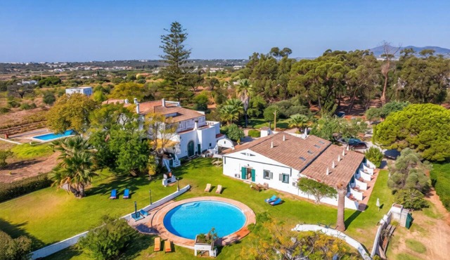 Ideal retreat for couples or small families