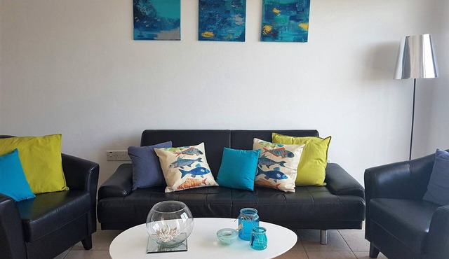 Ideal townhouse with private roof terrace & pool, near the sea in Prodromi