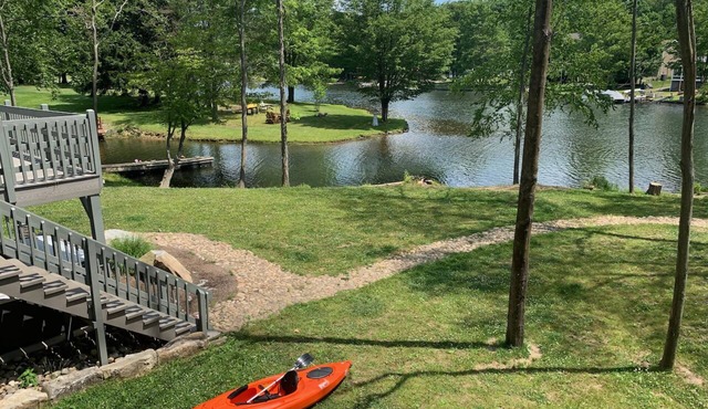 Incredible Lakefront Property with Year Round Hot Tub; Bring the Whole Family in DuBois