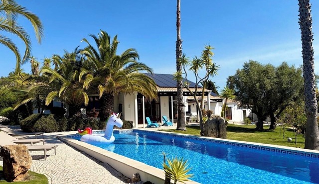 Jolie Villa Avec Piscine Privée à 2 pas de la mer et D'un Golf, Lagos, Algarve