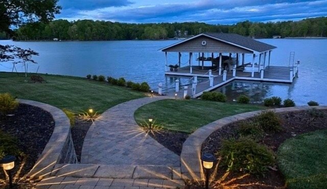 Just One More Day: 2 Kayaks, Wifi, Horseshoes, Paddleboard, Panoramic View in Huddleston