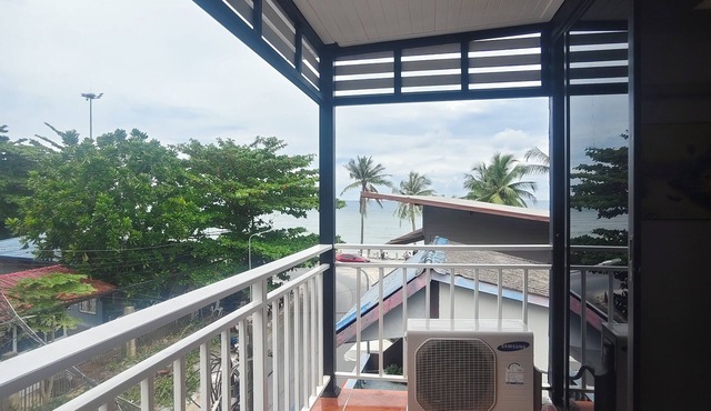 Kamala Beachside