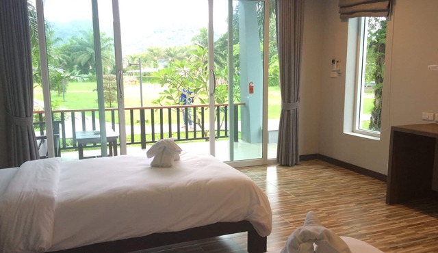 Khaolak Mountain View