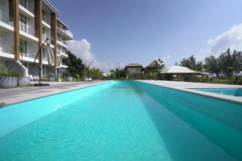 Koh Talu On Shore Hotel & Resort