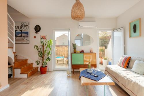 La Concha Alegre, Duplex in Trafaria in Almada