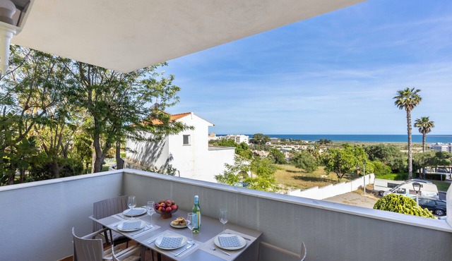 Lagos Line Apartment - sea views and Meia Praia
