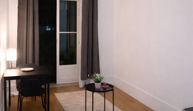 Lisbon central Guest house 5 Bedroom! best for big Family tour and big groups.