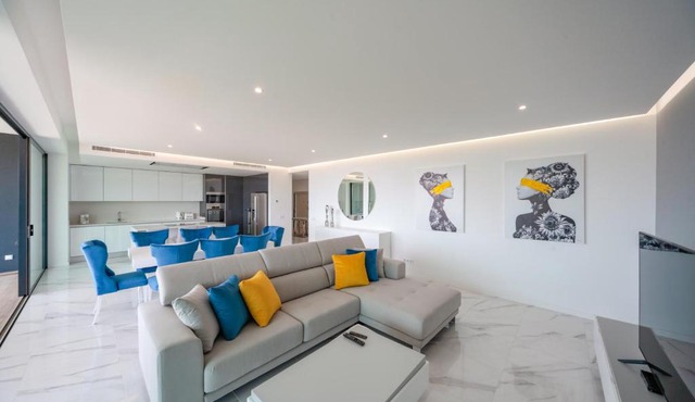 Luxury apartments with stunning sea views