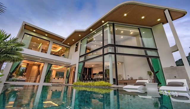 Luxury Golfside Villa near Patong - Villa Priva