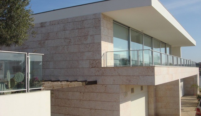 Luxury modern villa with infinity pool, spectacular views and perfect location
