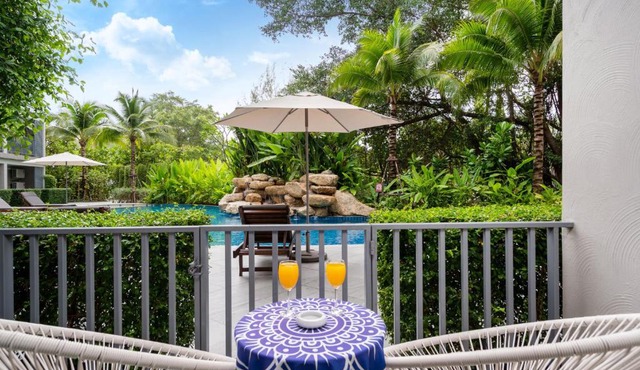 Luxury Poolside 1 bedroom Free Netflix at Naiyang