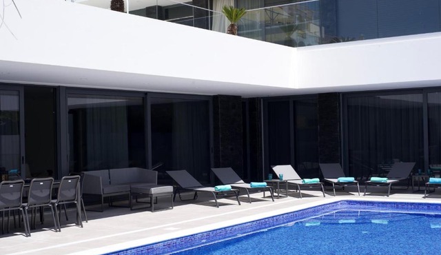 Luxury Villa Aleana