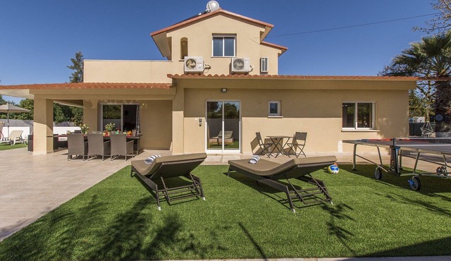 Marvellous Carvoeiro Villa | Quinta da Saudade | Private Pool | Table Tennis