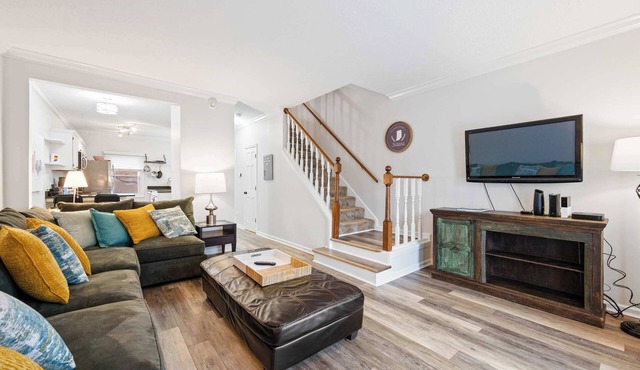 Mass Ave Gem and steps away from Yoga Studio in Indianapolis