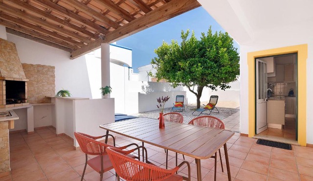Modern Villa In Olhao
