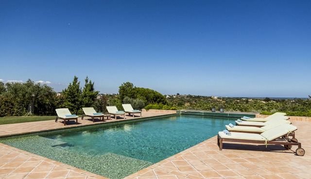 Moorish Villa By The Getaway Collection