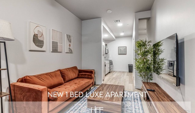New Luxe 1 Bed Midtown Apt in Oklahoma City