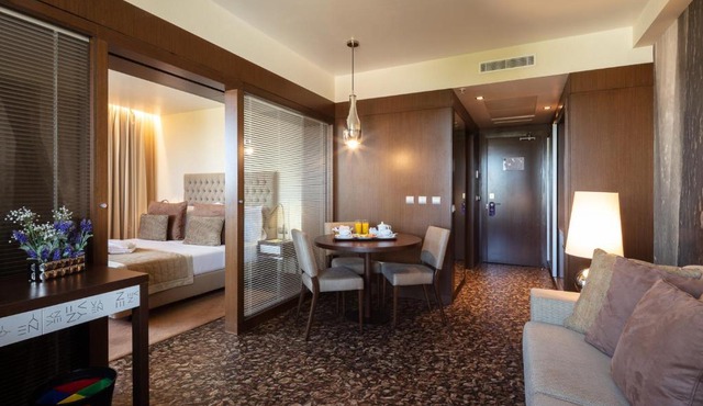 NEYA Lisboa Hotel in Lisbon