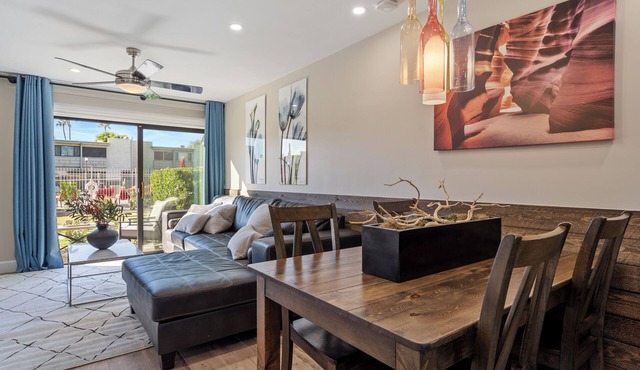 Old Town Scottsdale ~ Camelback Mountain Views! in Scottsdale