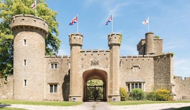 Orchardleigh Castle East, Orchardleigh Estate in Frome