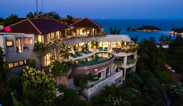 Panorama Summit Villa - 3 Bedroom Stuning Seaview