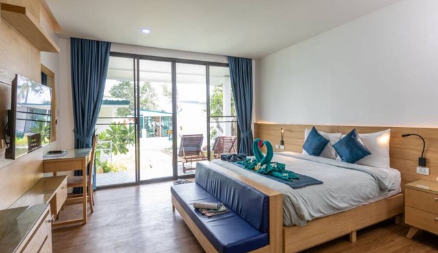 Paradise Resort PHI PHI