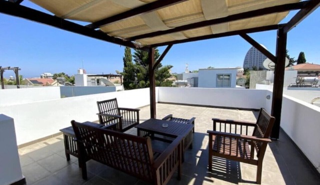 Pearl Villa in Agios Athanasios