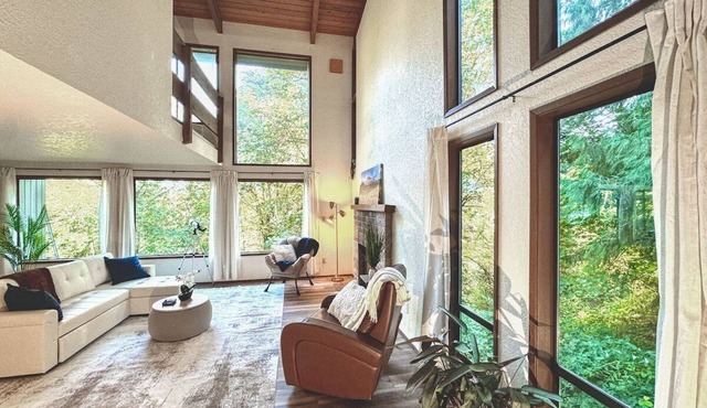 Perch - Lake Forest Park Retreat in Kenmore