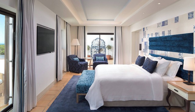 Pine Cliffs Hotel, a Luxury Collection Resort, Algarve