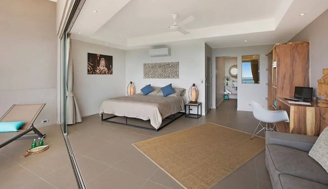 Poda @ Comoon Penthouse with stunning sea views