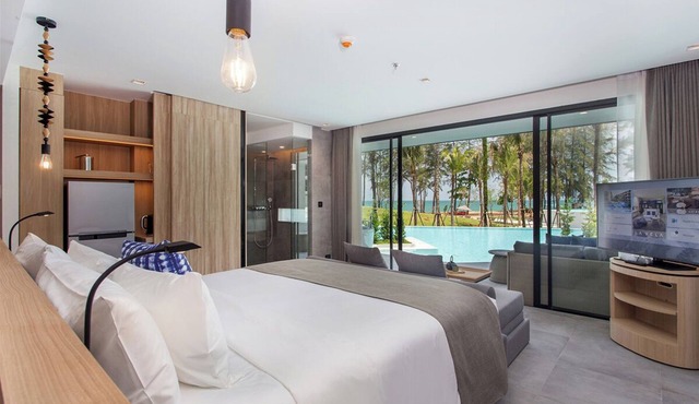 Pool Access Grand Seaview Khao Lak (PS1)