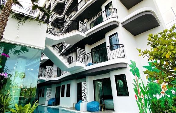 Poolrada Boutique Hotel - SHA Plus