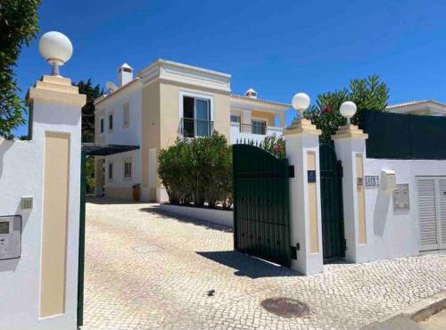 Praia da Luz Villa 3 Bedroom Exclusive Villa 5 Star Private Heated Pool